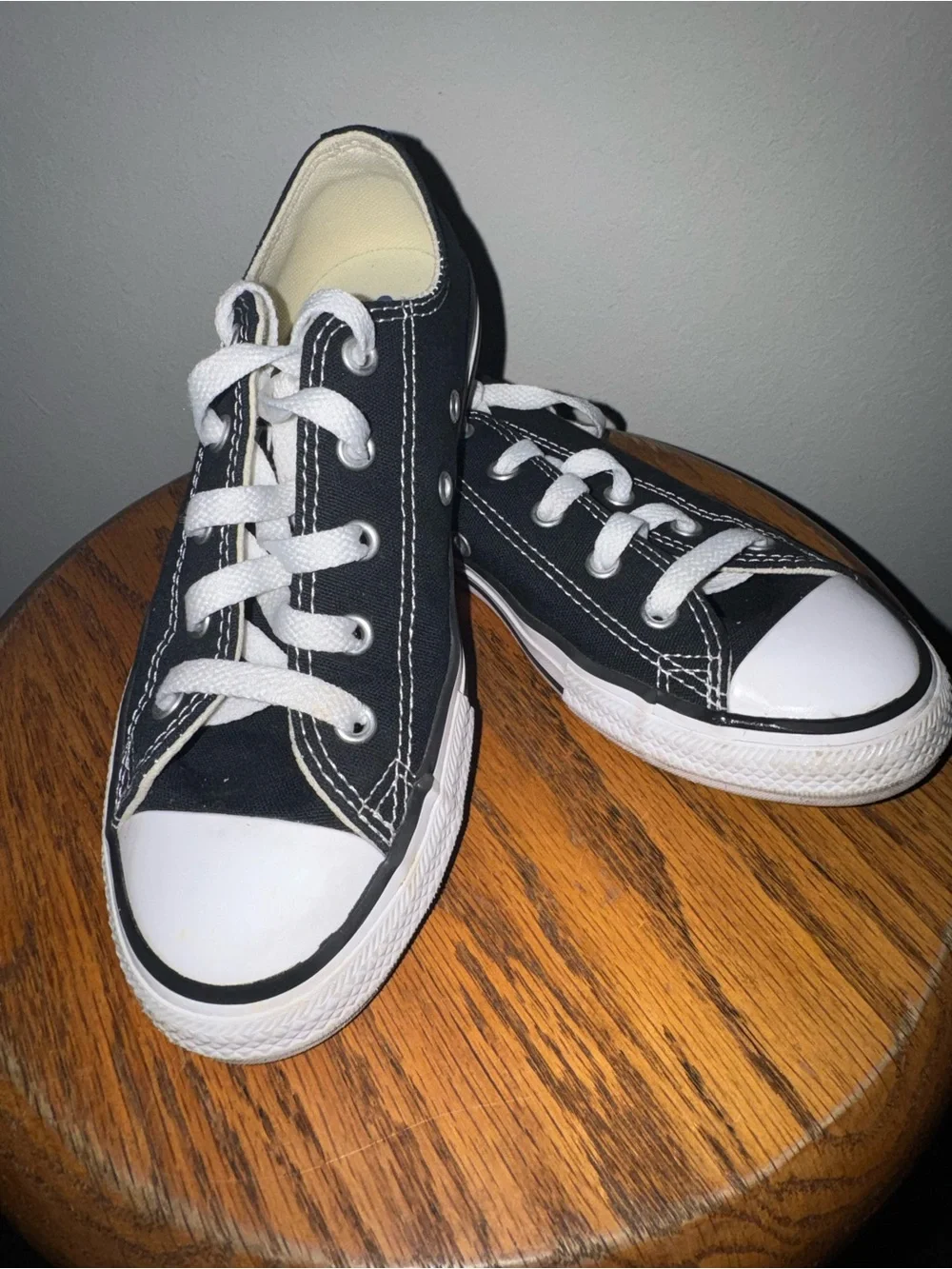 Kids Converse All Star Black Low Top Shoes Size 2